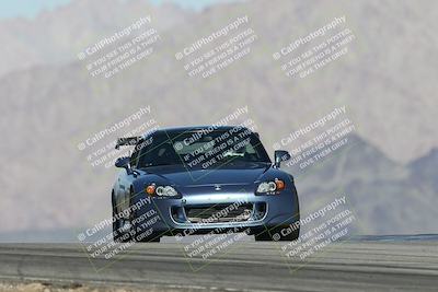 media/Jan-04-2026-SCCA SD (Sun) [[defc442887]]/3-Intermediate 2 group/Session 1 Turn 9/